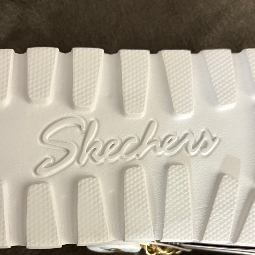 Skechers Womens Snoop Dogg: Arch Fit Footsteps - Rolling N Gold - Picture 4 of 13